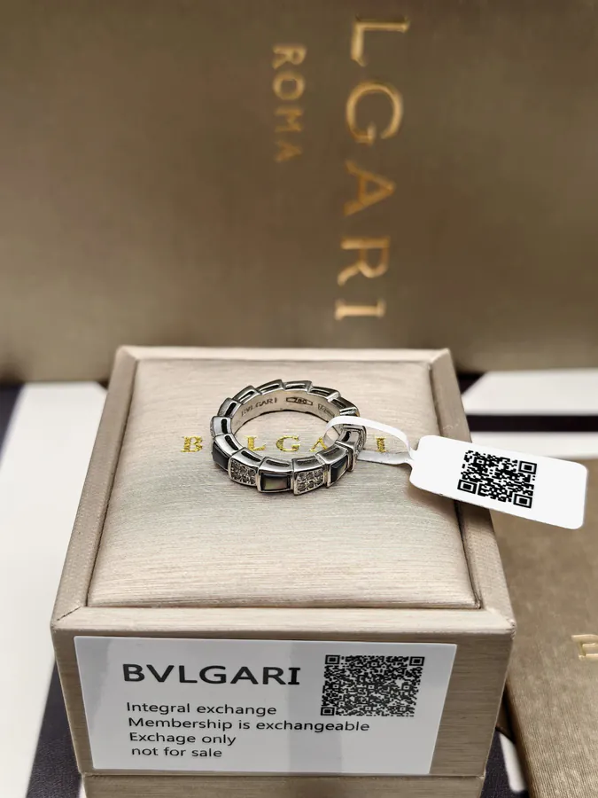 Bulgari Serpenti Single Ring with Diamonds and Mother of Pearl