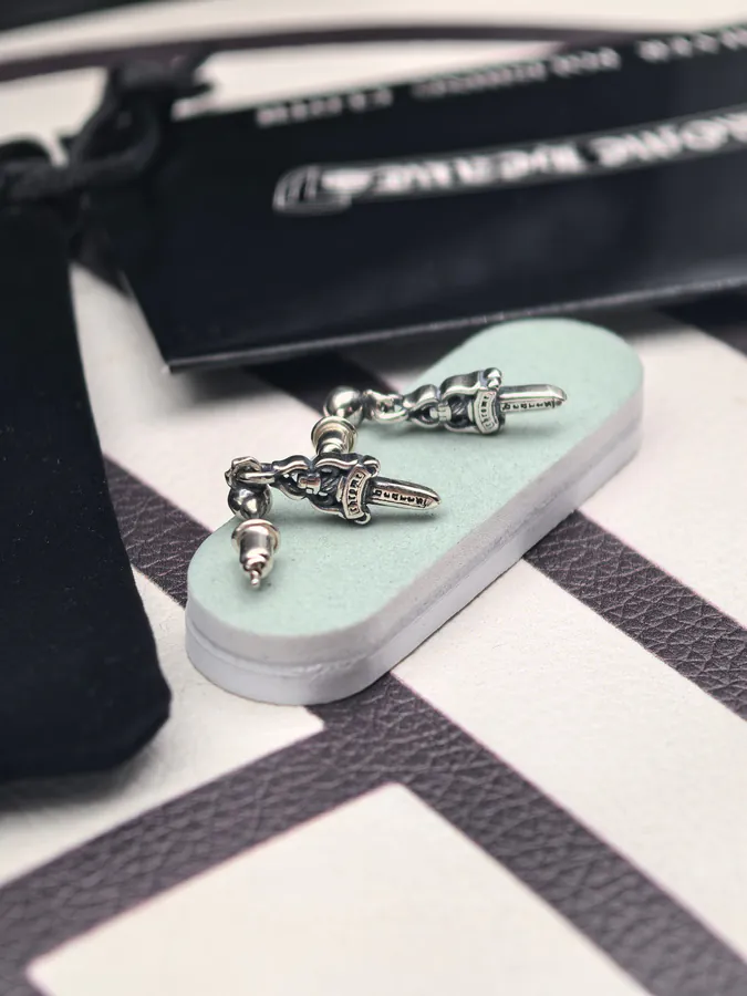 CROOS Sword Stud Earrings