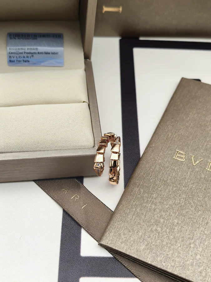 Bulgari Serpenti Semi Diamond