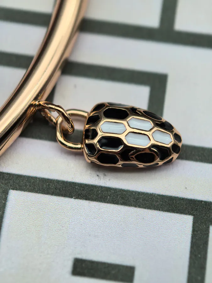 Bulgari Serpenti Bracelet Black