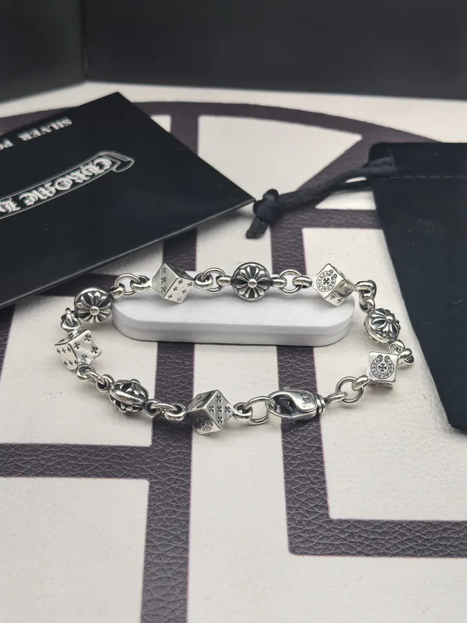 CROOS Dice Bracelet