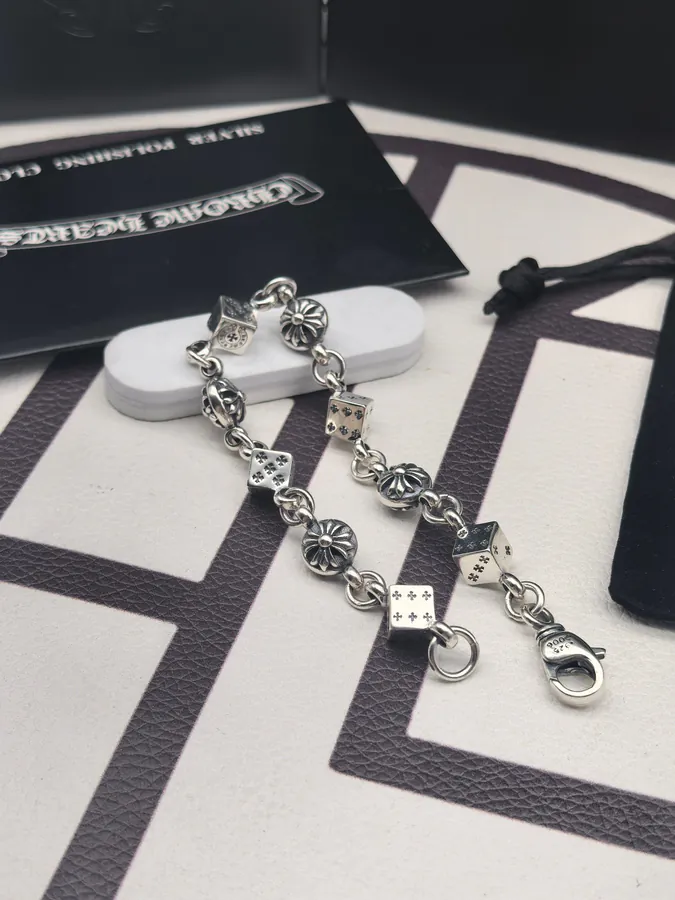 CROOS Dice Bracelet