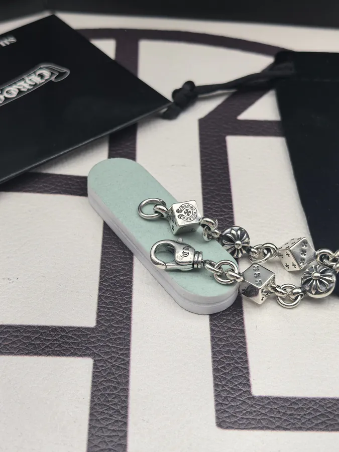 CROOS Dice Bracelet