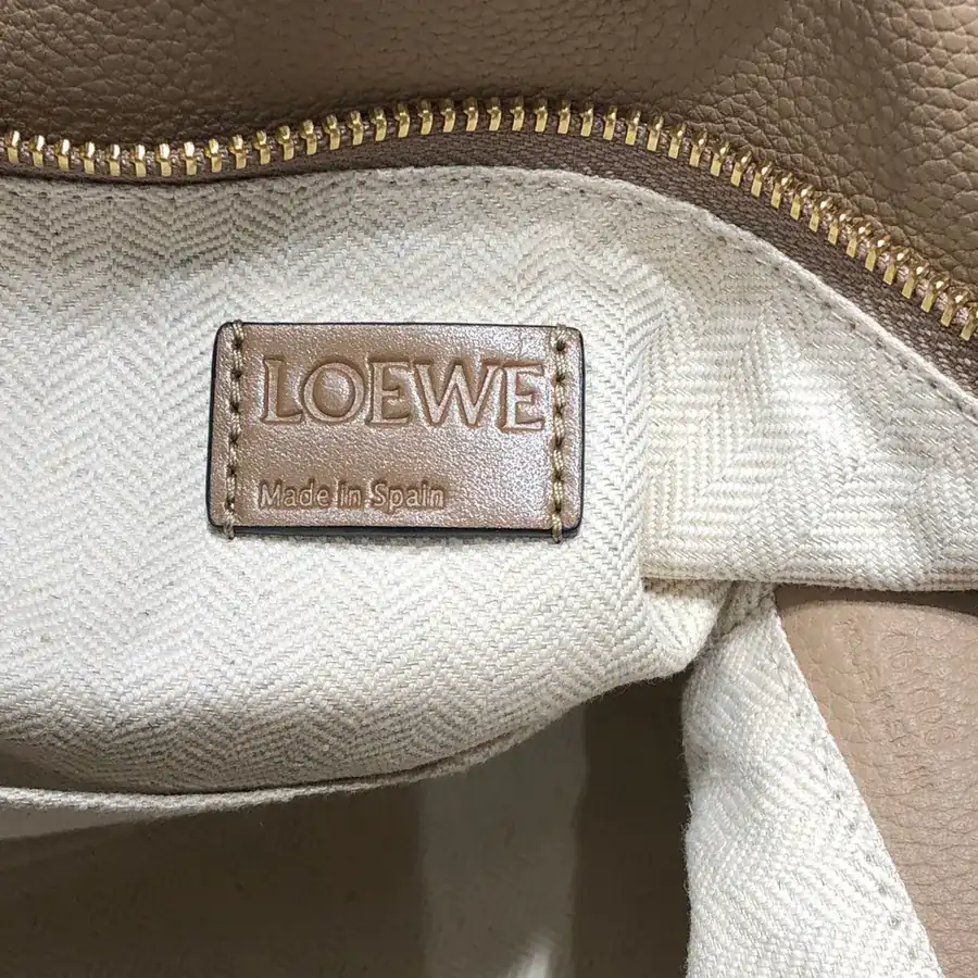 Rocha Classic Puzzle Medium Handbag