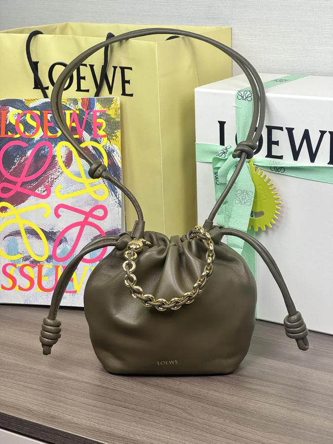 Flamenco Purse Mini Chain Bag in Grained Calfskin