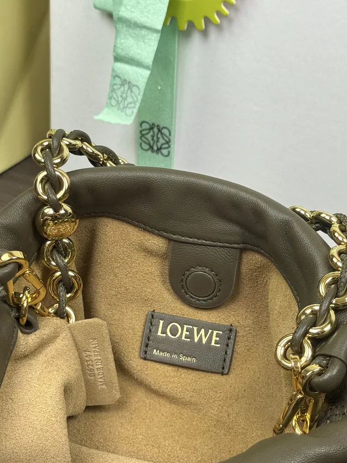 Flamenco Purse Mini Chain Bag in Grained Calfskin