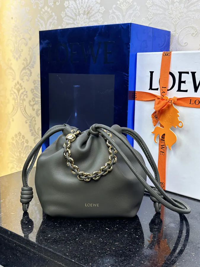 Flamenco Purse Mini Chain Bucket Bag