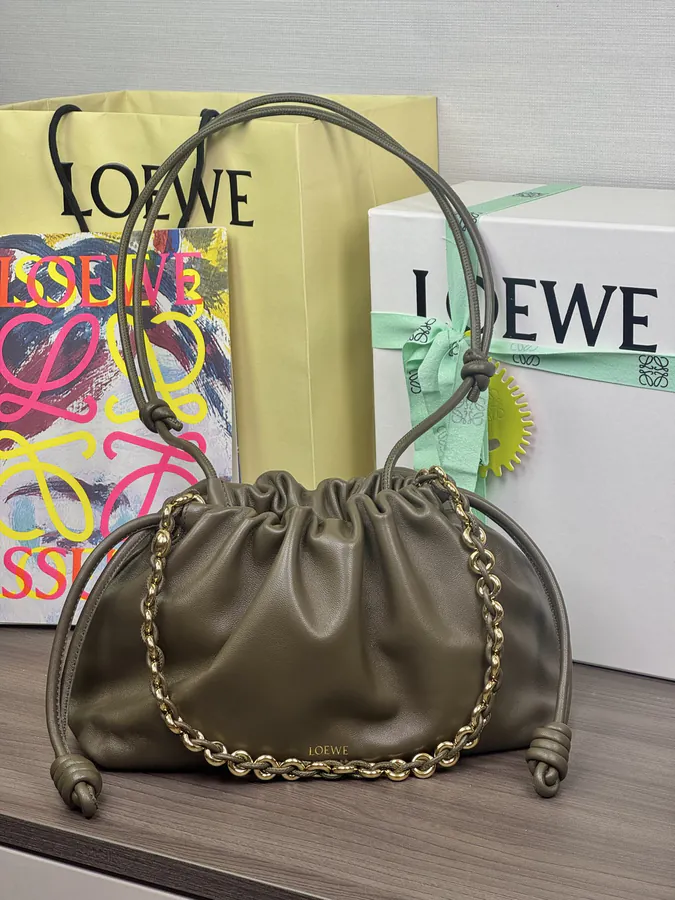 Flamenco Purse in Grained Leather
