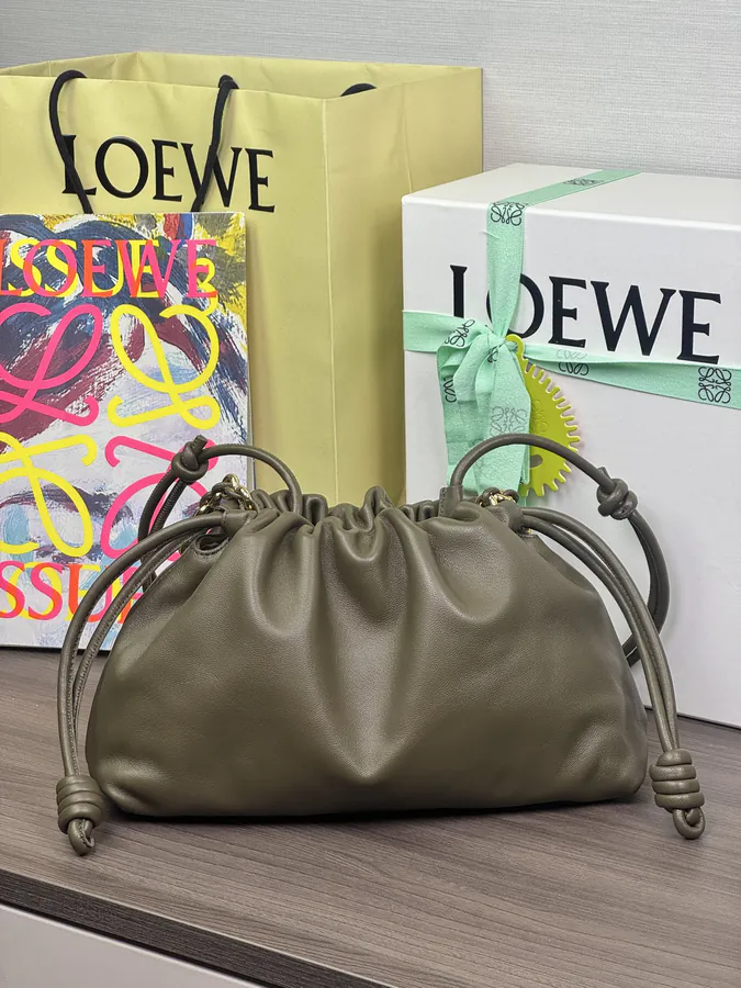 Flamenco Purse in Grained Leather