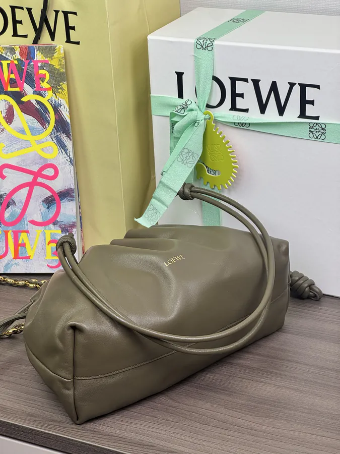 Flamenco Purse in Grained Leather