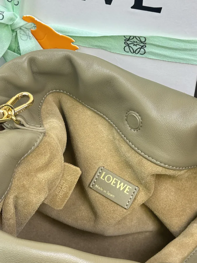Flamenco Purse in Grained Leather