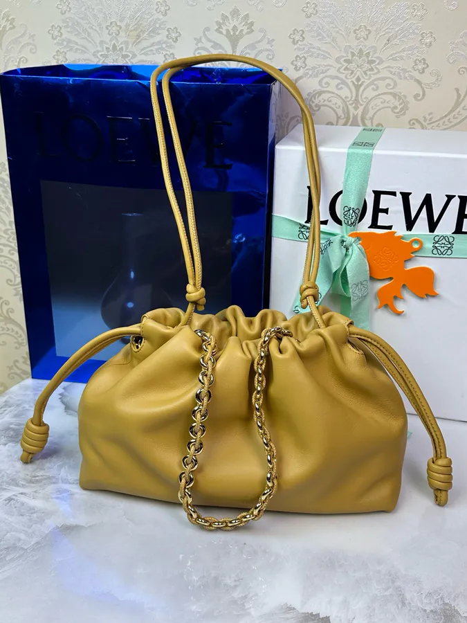 Flamenco Purse in Grained Leather