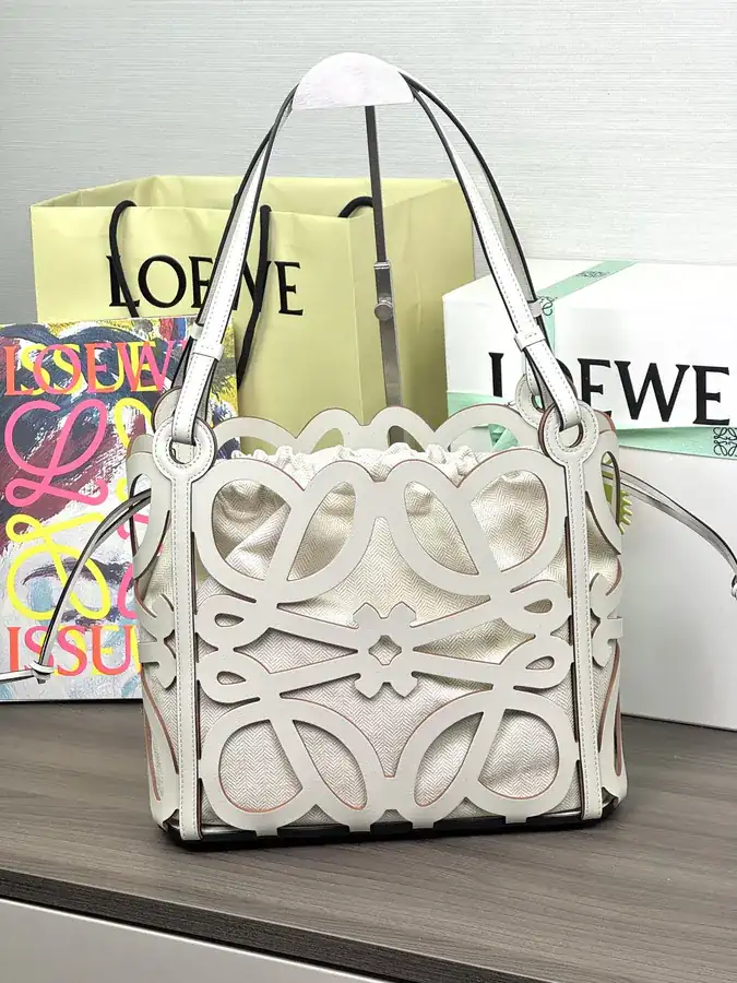 Anagram Tote Small Lightweight and Spacious