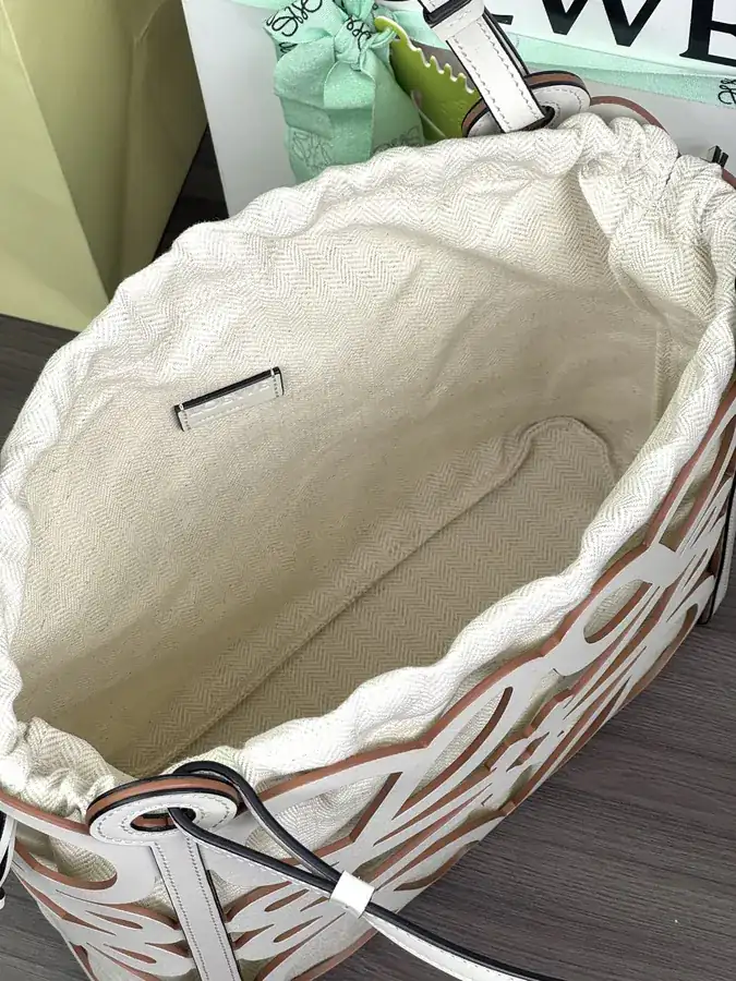 Anagram Tote Small Lightweight and Spacious