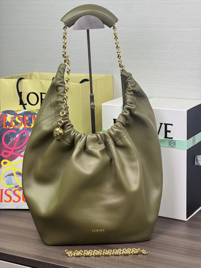 Squeeze Handbag Medium Size, Nappa Leather