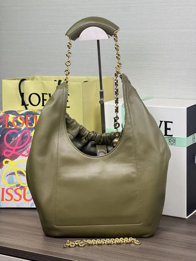 Squeeze Handbag Medium Size, Nappa Leather
