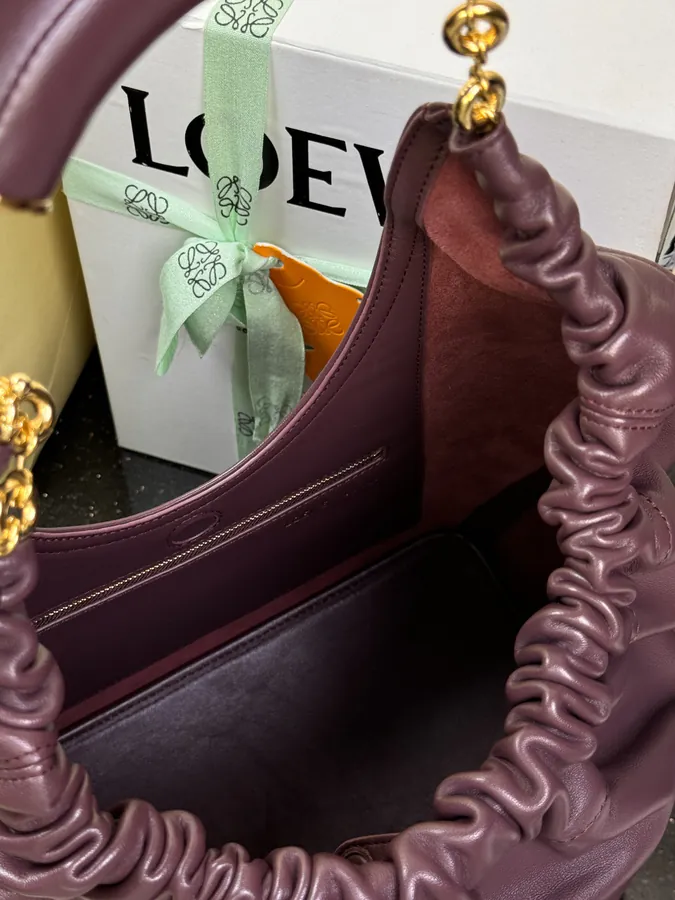 Squeeze Handbag in Nappa Leather