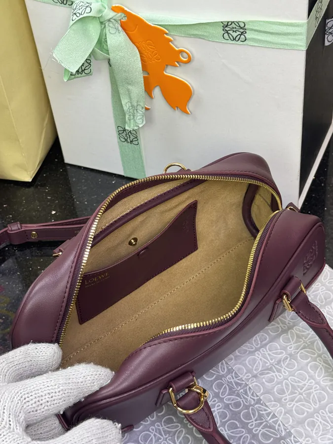 Amazona 23 Cropped Bowling Bag