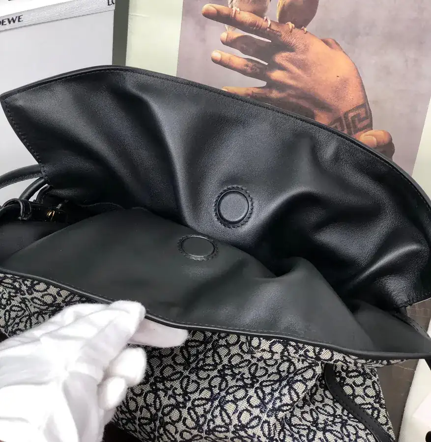 Flamenco Clutch Medium