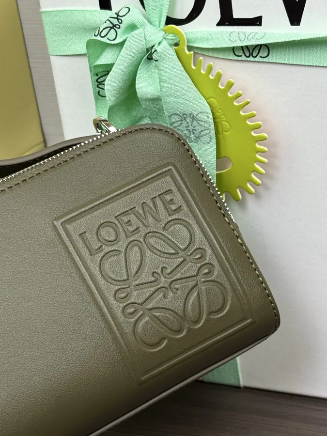 LOE Camera Bag Versatile & Stylish