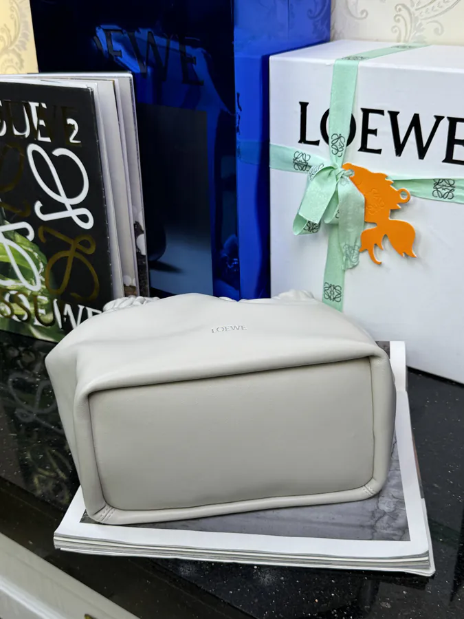 Squeeze Handbag Small Size, Nappa Sheepskin