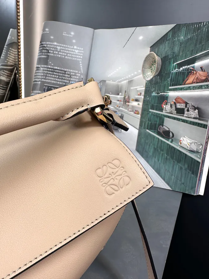 Rocha Classic Puzzle Mini Handbag