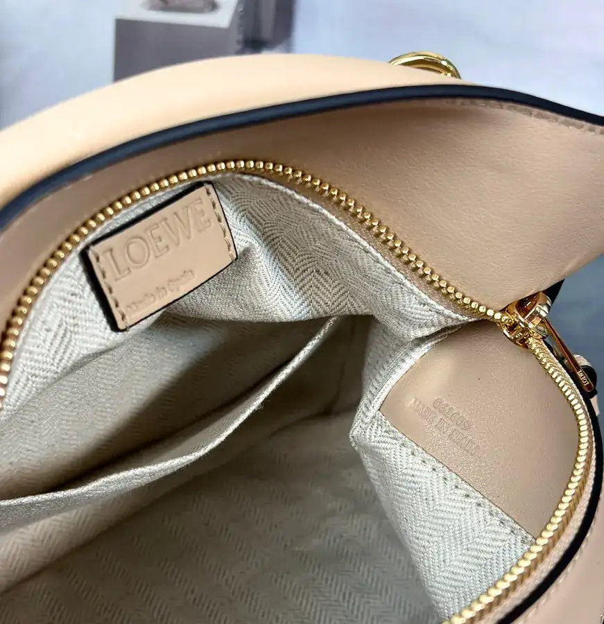 Rocha Classic Puzzle Mini Handbag