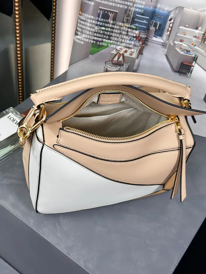 Rocha Classic Puzzle Mini Handbag