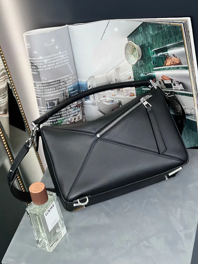 Rocha Classic Puzzle Medium Handbag