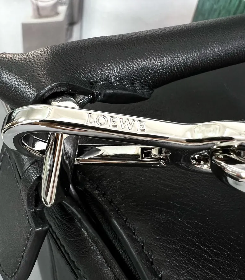 Rocha Classic Puzzle Medium Handbag