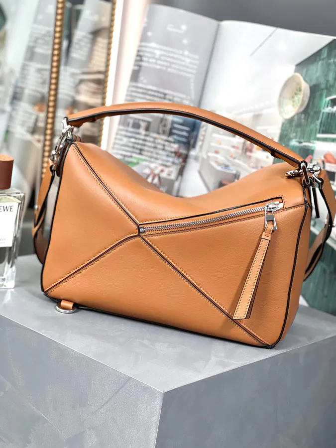 Rocha Classic Puzzle Medium Handbag