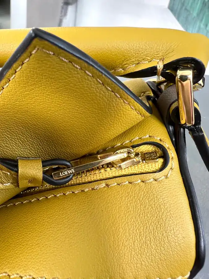 Rocha Classic Puzzle Geometric Mini Bag