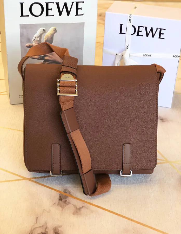 Men's Vintage Heart Love Mail Bag