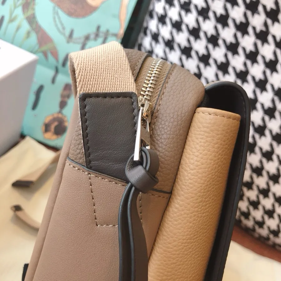 Loe❤️we New XS Military Messenger Bag