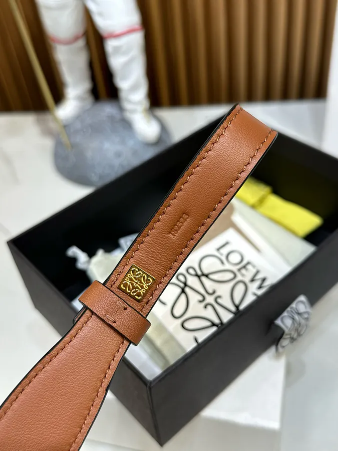Löwe Single Strap Bucket Bag Brown