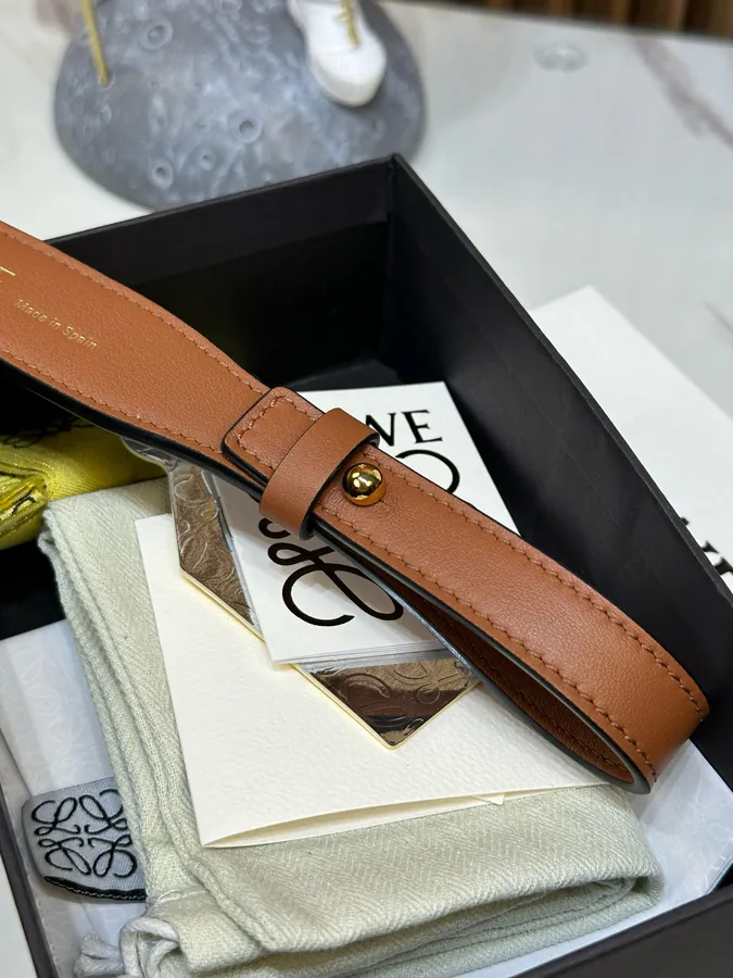 Löwe Single Strap Bucket Bag Brown