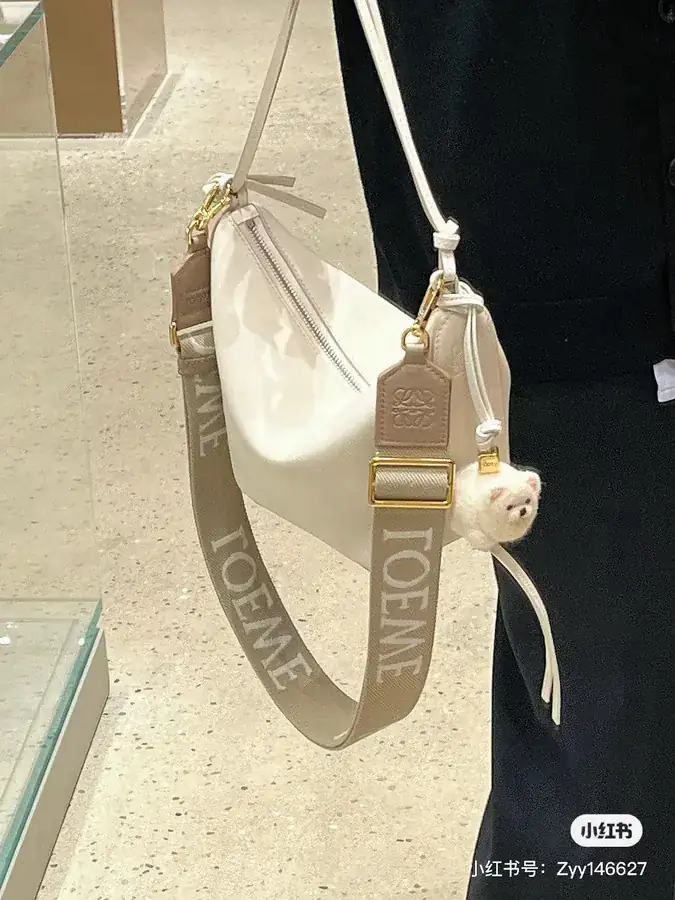 Anagram Embroidered Shoulder Bag in Apricot New