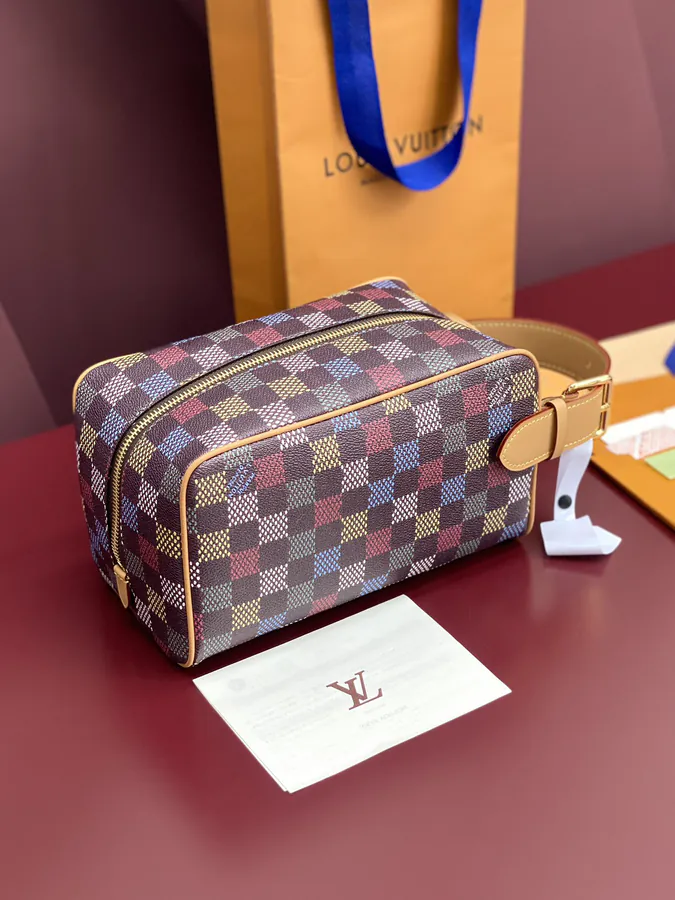LOER DO KIT Travel Bag Canvas with Colorful Pattern, Leather Handle, Detachable Ball ERS UNITED Pendant