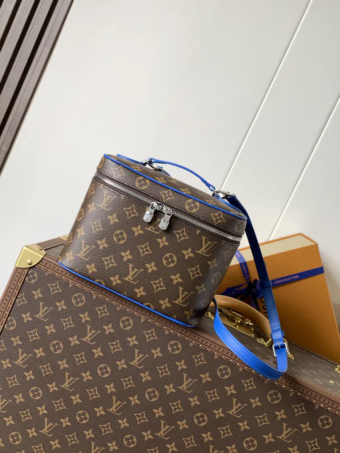 Nice BB Cosmetic Bag in Monogram Canvas