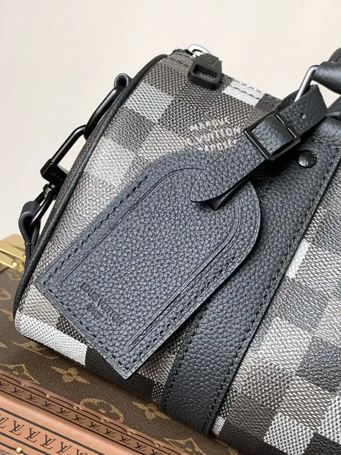 Pharrell Williams Keepall Bandoulière 25 Handbag