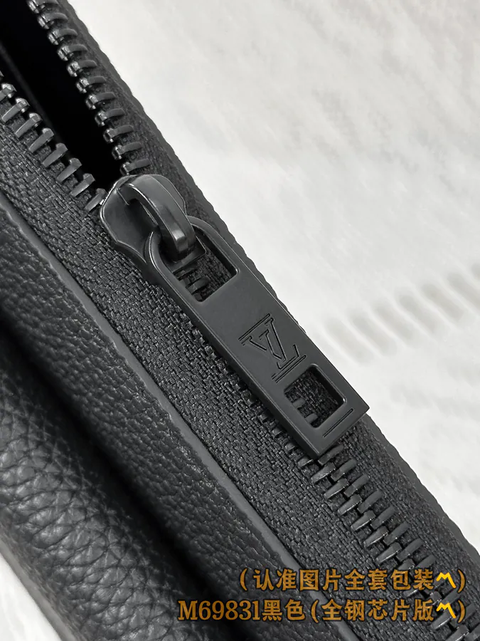 Aerogram Long Wallet Modern Minimalist Design, Black