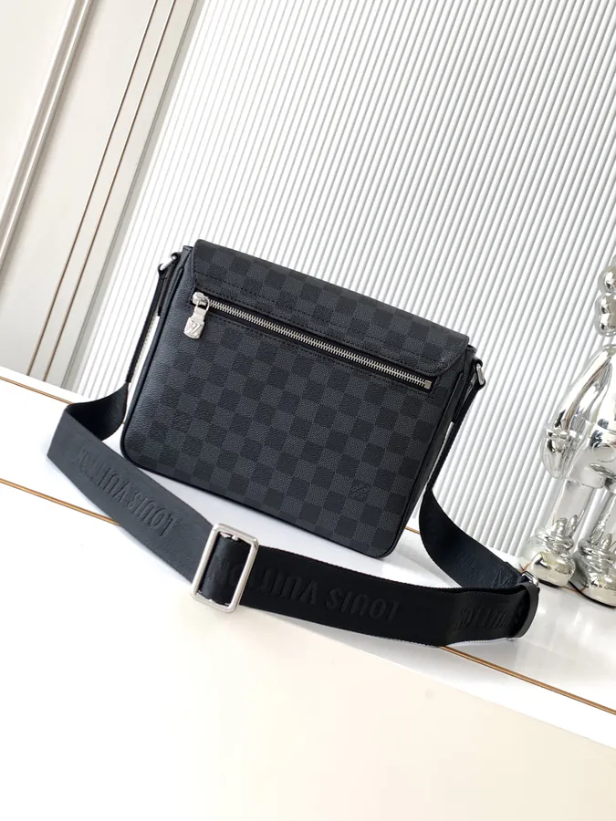 District Mini Messenger Bag Taïga Leather