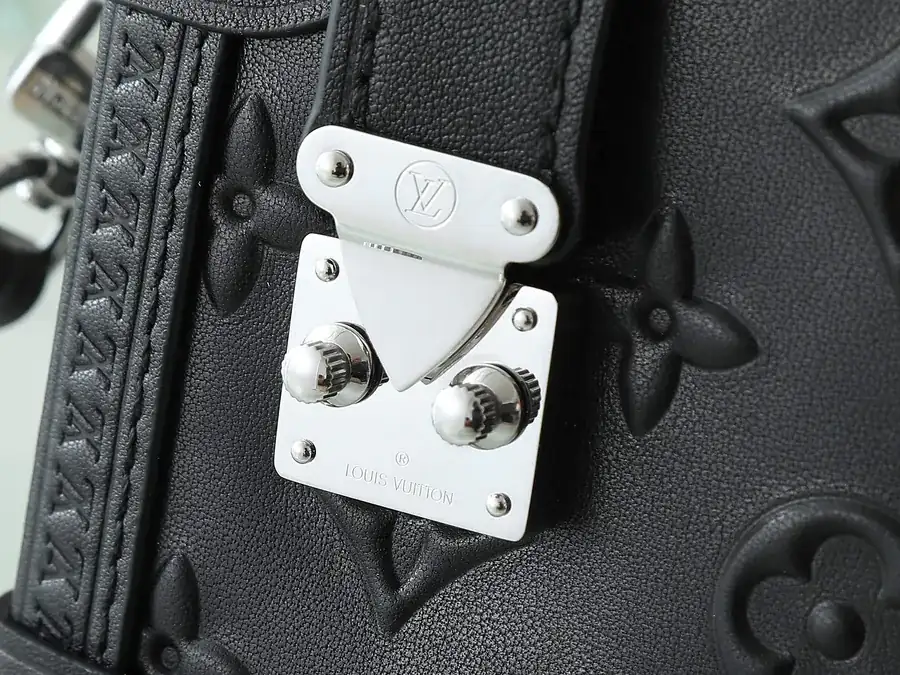 Nicolas Ghesquière Side Trunk Handbag in Black Full Leather