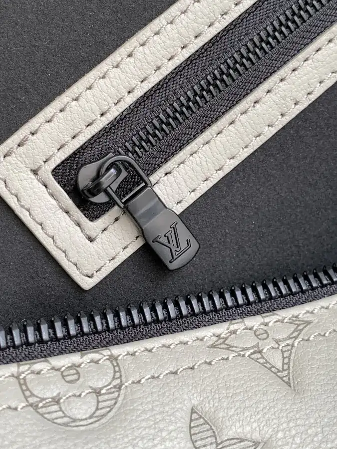 Keepal Bandoulière 50 Travel Bag