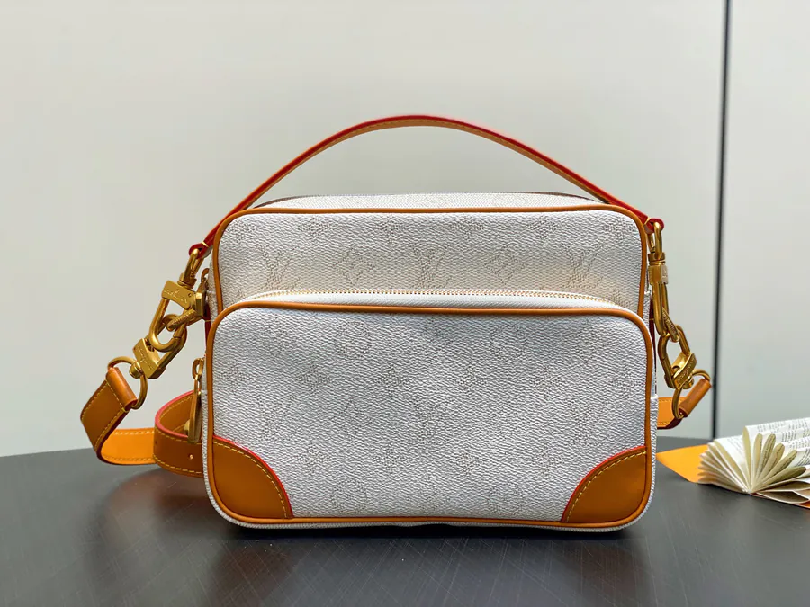 Pharrell Williams Nil Handbag White, Compact, Vintage Style