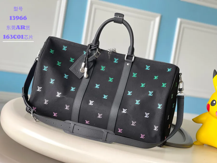 Pharrell Williams Keepall Bandoulière 50 Travel Bag
