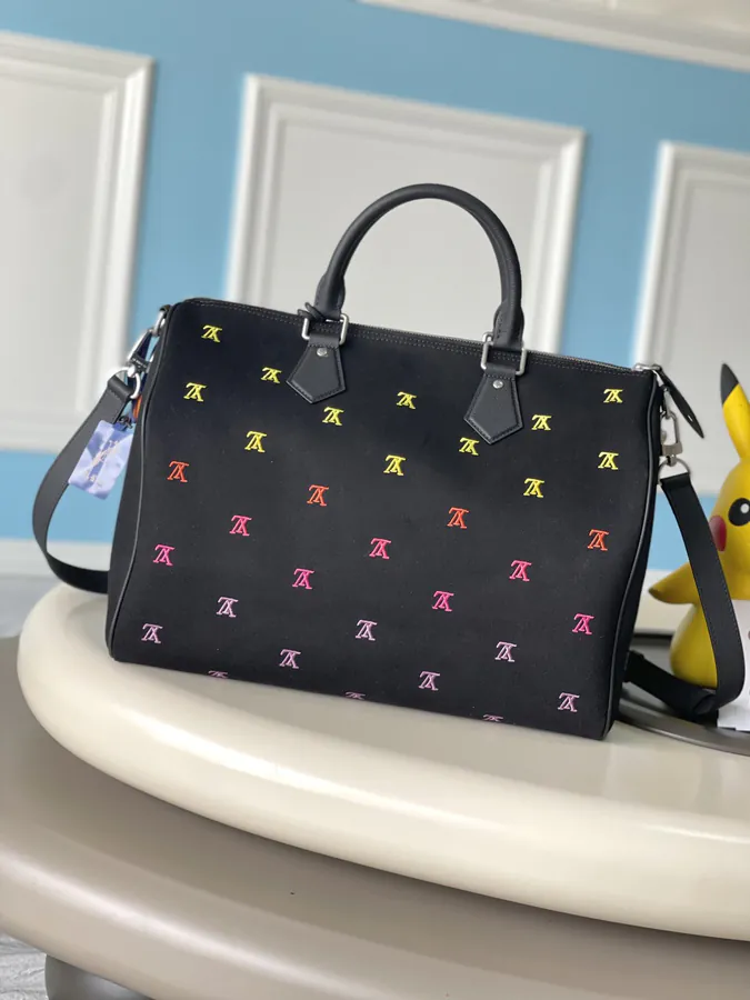 Pharrell Williams Keepall Bandoulière 40 Travel Bag