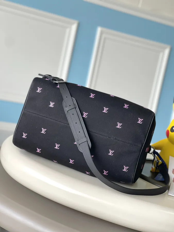 Pharrell Williams Keepall Bandoulière 40 Travel Bag