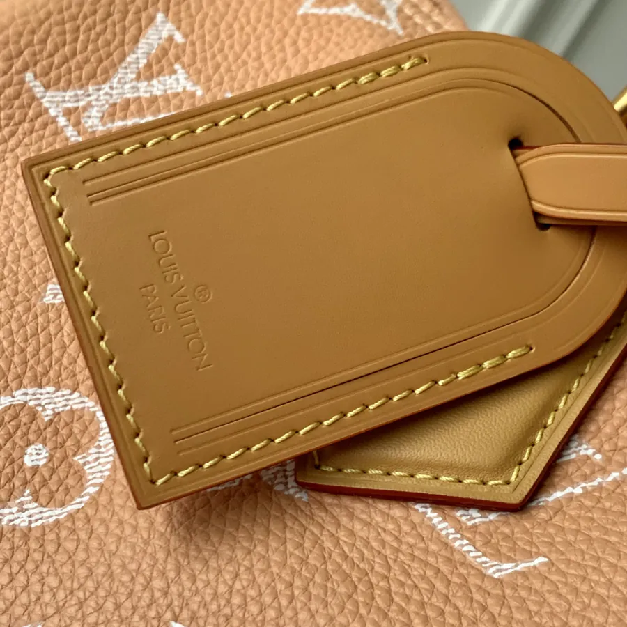 Pharrell Williams Speedy P9 Bandoulière 40 in Pink