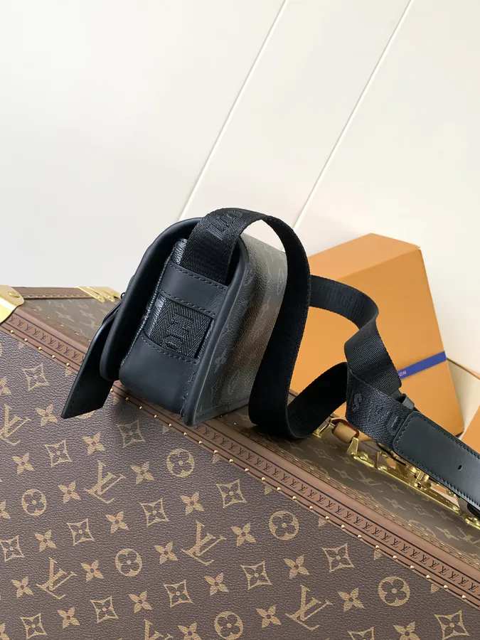 Bosphore Mini Handbag with Black Flowers, Dynamic Chip 163C